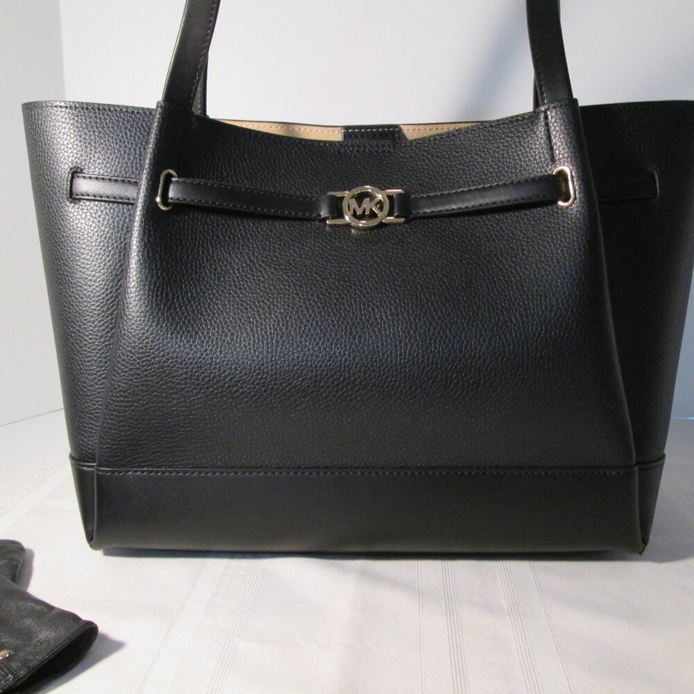 Michael Kors Reed Large Pebbled Leather Tote Bag - Picture 13 of 15